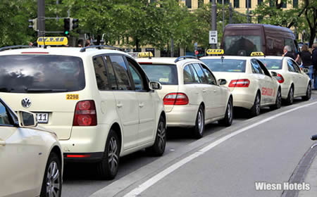 Limousinen und Chauffeur Service - Wiesn Transfer und Shuttles zum Oktoberfest